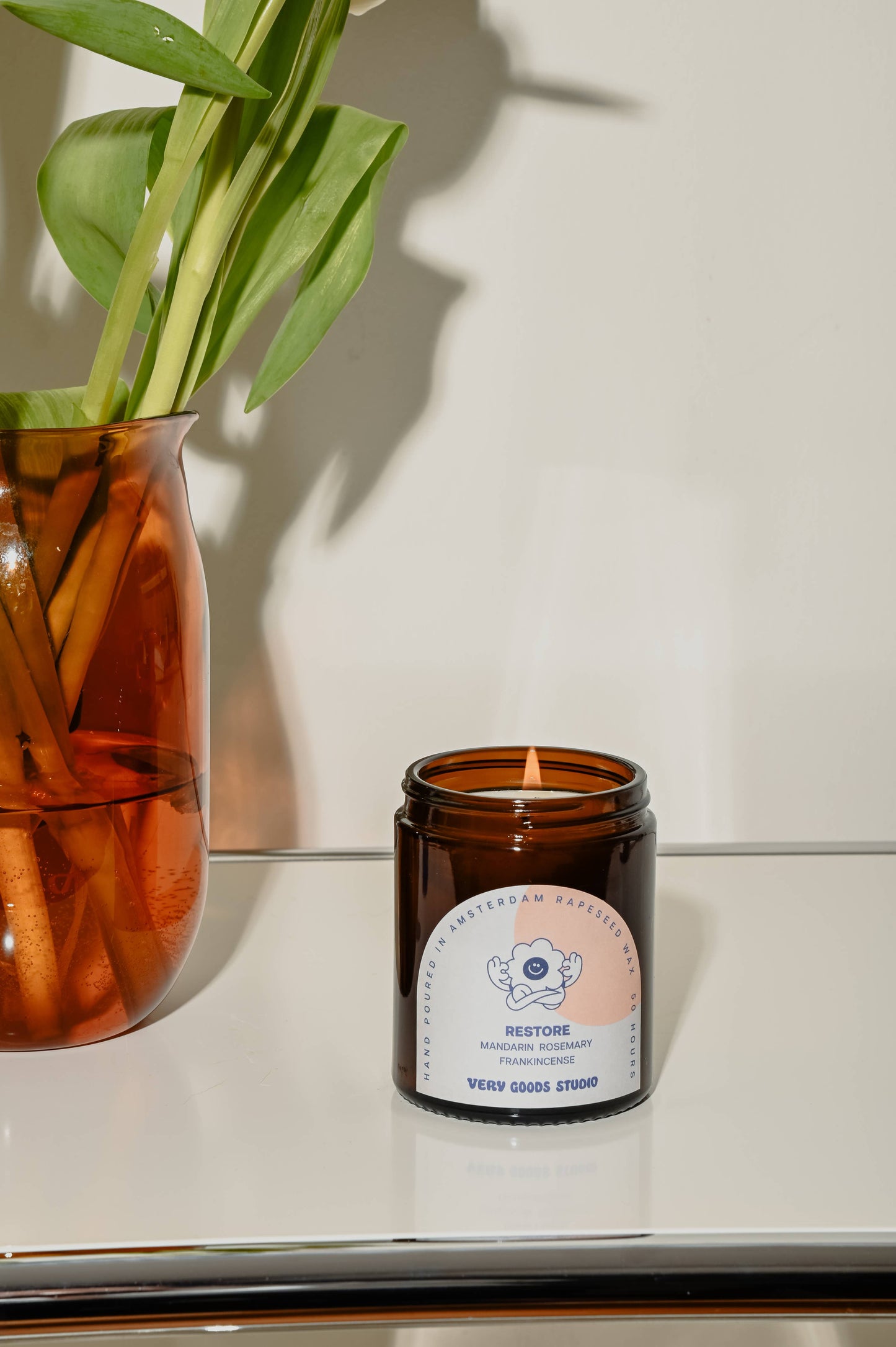 RESTORE/amberkleurige glazen potten van 170 ml/45-50 uur