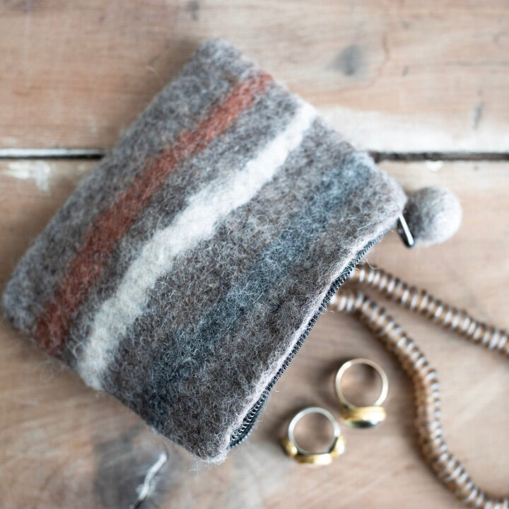 Vilten Beursje-Felted Pouch