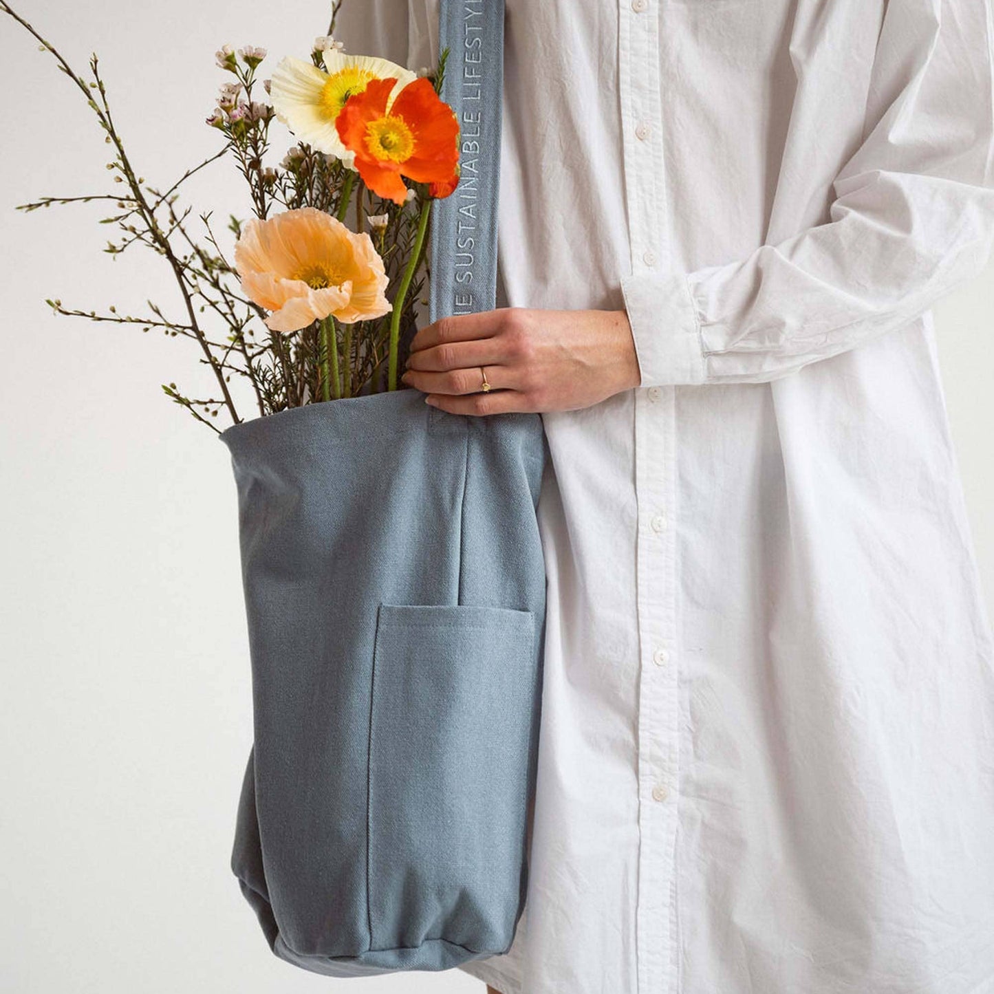 Mira Canvas Tas - Ashley Blauw