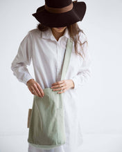Afbeelding in Gallery-weergave laden, Mira Canvas Tas - Zeeschuim
