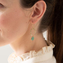 Charger l&#39;image dans la galerie, Boucles d&#39;oreilles Gracieuses Aventurine Or
