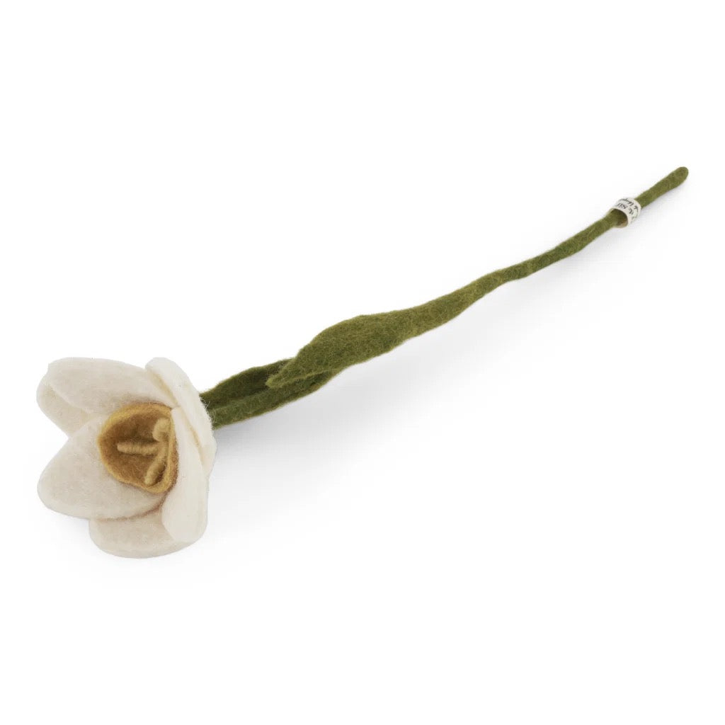 Felt flower: simple flower
