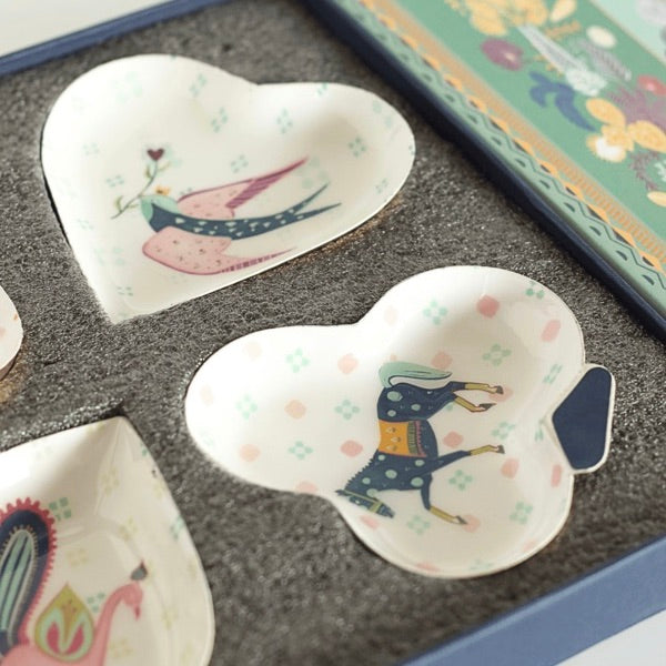 Set van 4 schaaltjes in geschenkdoos
