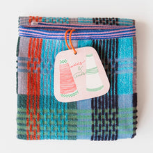 Load image into Gallery viewer, Keukenhanddoek Wild Weave Editie #44
