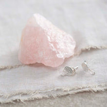 Afbeelding in Gallery-weergave laden, Oorbellen Mini Coin Rose Quartz Silver
