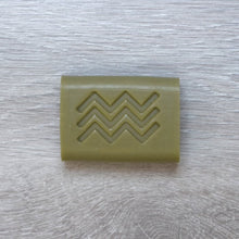 Charger l&#39;image dans la galerie, Zeep - Flower Power Patchouli Soap
