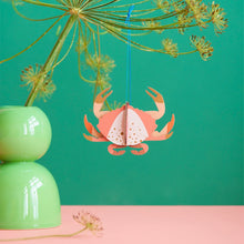 Afbeelding in Gallery-weergave laden, Crab Lucky Charm
