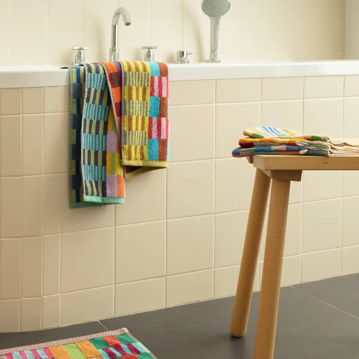 Badhanddoek #73 Tulip Quilt