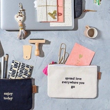 Canvas Etui Spread Love