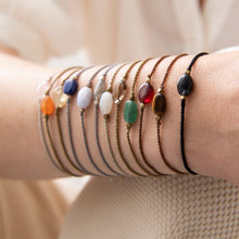 Charger l&#39;image dans la galerie, Gemstone card Black Onyx
