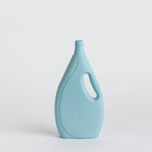 Charger l&#39;image dans la galerie, Vase bouteille #7 Bleu clair

